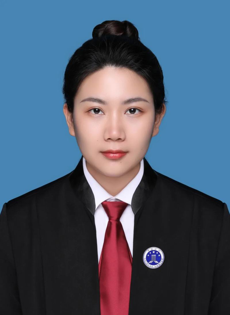 张爽雯  律师