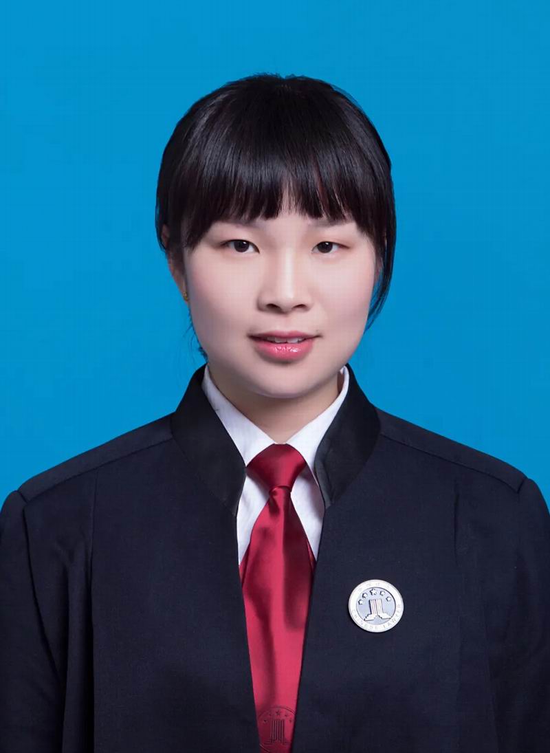 张嫚 律师