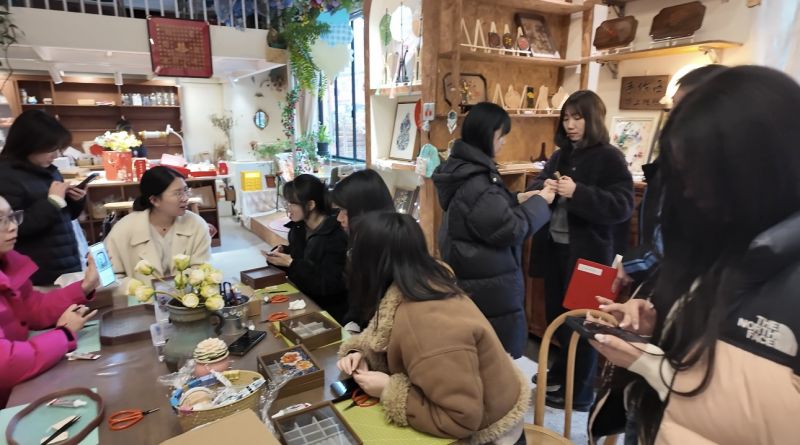 诚然时讯‖欢度女神节  致敬她力量——河南诚然律师事务所积极组织女律师开展多种活动迎接“三八”妇女节